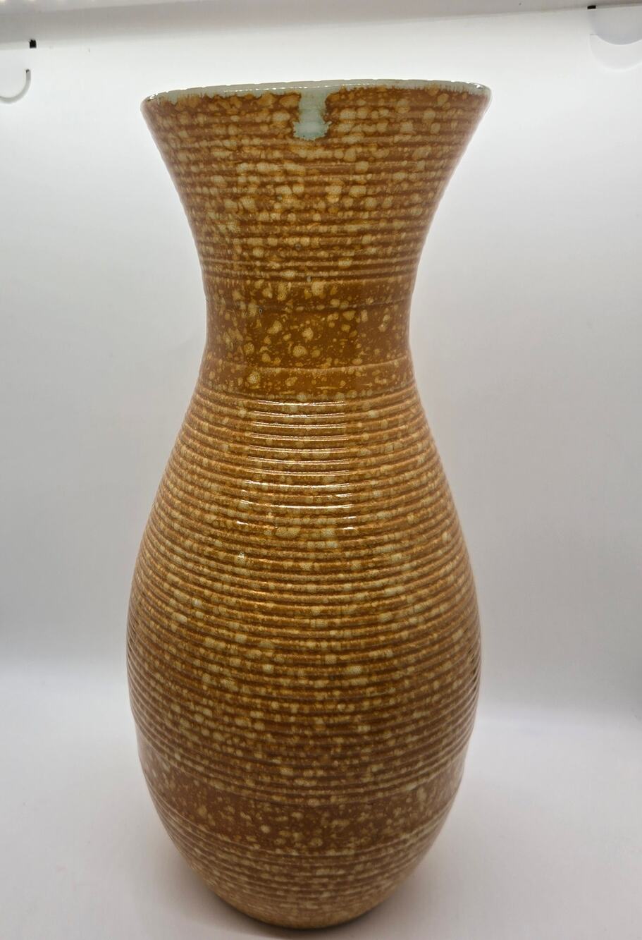 Vintage Hull Imperial Gold Pottery Vase 1959 Flowerware Collection 10.5" MCM